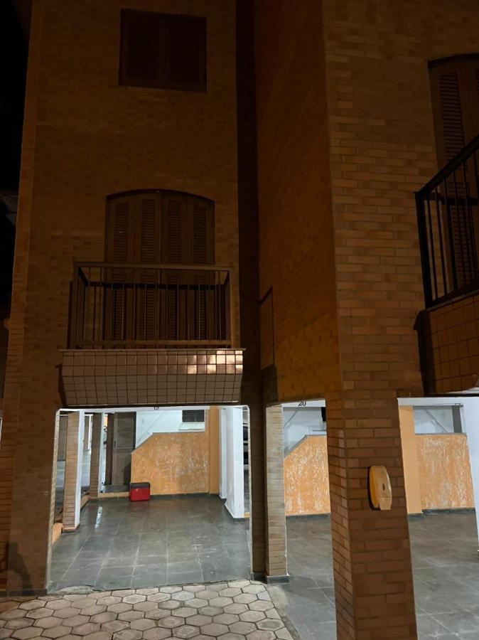 Condominio - Praia Grande - Ubatuba/Sp Eksteriør billede